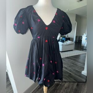 Puff shoulder embroidered heart dress